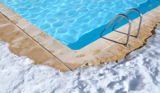 Cómo mantener tu piscina en invierno