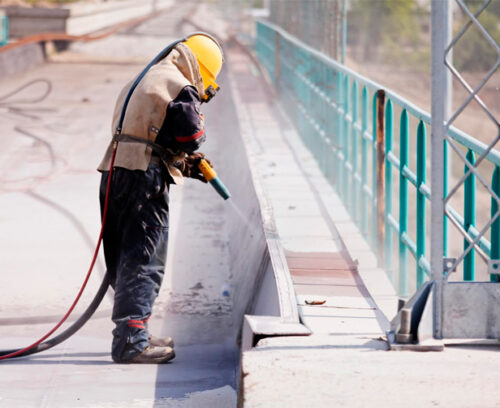 Técnicas de limpieza con chorro de arena: un método eficaz y versátil